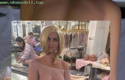 lifelike female sex dolls