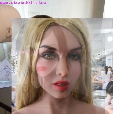 sex with sex doll