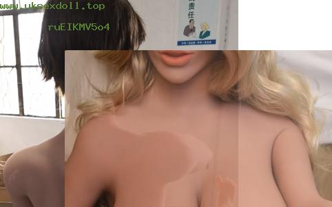 female blow up doll